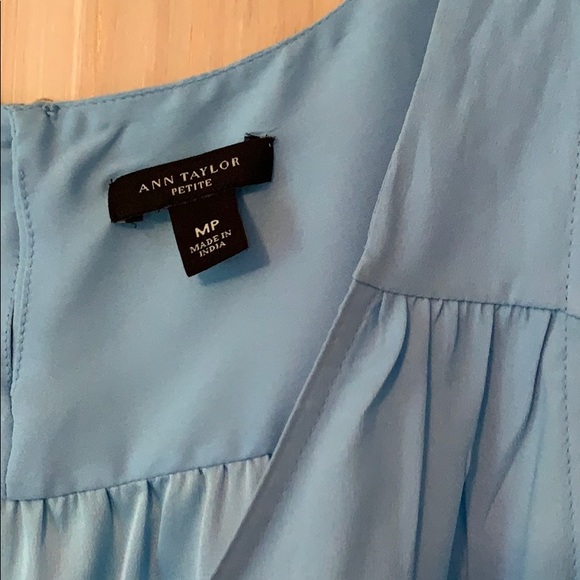 Ann Taylor light blue top - Picture 3 of 4